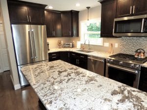 New kitchen counter top installation