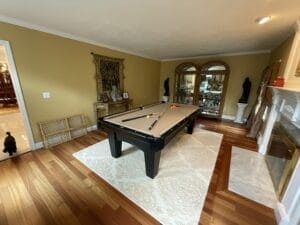 Living room pre-remodeling - general contractors auburn nh